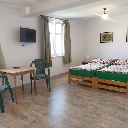 Bluszcz Владыславово